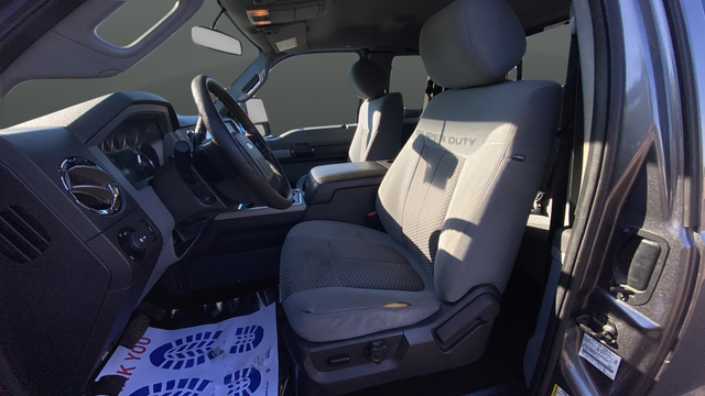 Used 2014 Sterling Gray Metallic Ford XLT image 9