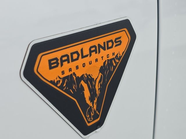 2025 Ford Bronco Badlands:B02476