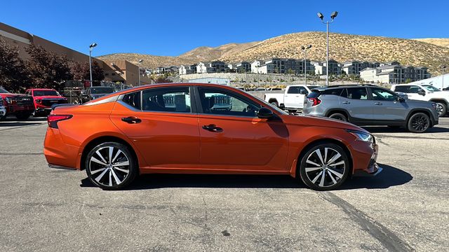 2021 Nissan Altima 2.5 SR 2