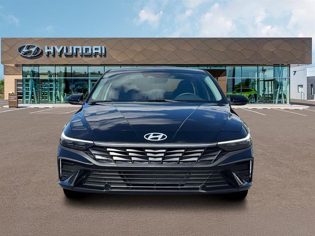 New 2026 Hyundai Elantra Sedan
