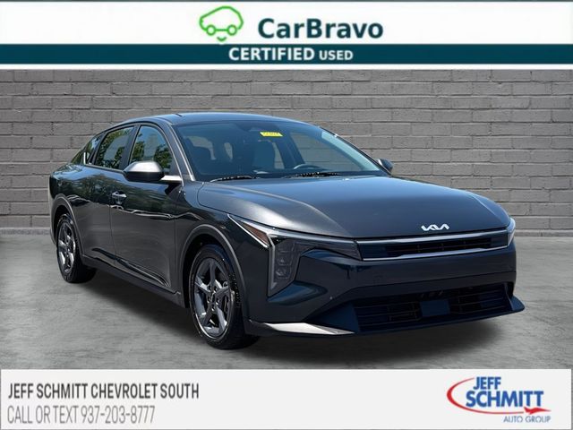 2025 Kia K4 LXS FWD   