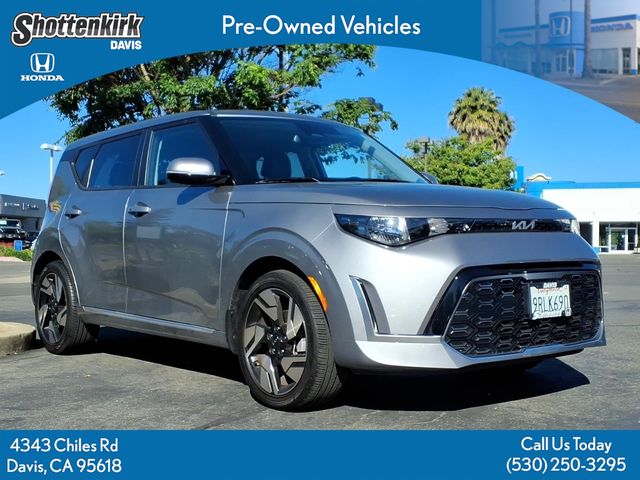 2025 Kia Soul 2.0LT GT-Line IVT's photo