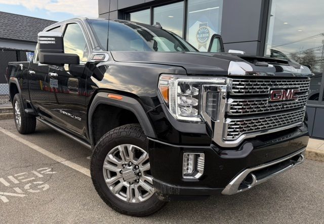 2023 GMC Sierra 3500HD Denali Crew Cab 4WD