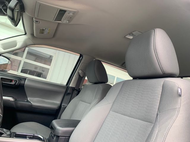 Used 2018 Toyota Tacoma Truck