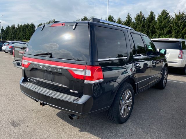 2015 Lincoln Navigator Base 4