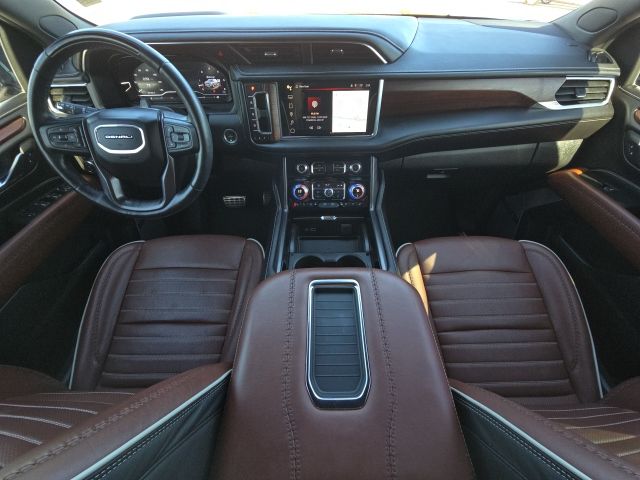 2024 GMC Yukon Denali Ultimate:C02471