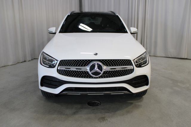 Used 2020 White Mercedes-Benz GLC 300 image 27