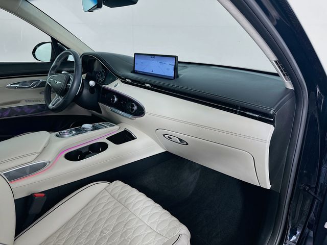 Thumbnail: 2022 Genesis GV70 - 31