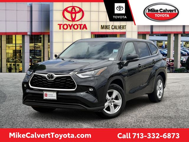 Midnight Black Metallic 2024 Toyota Highlander SUV / Crossover Front-Wheel Drive 8-Speed Automatic