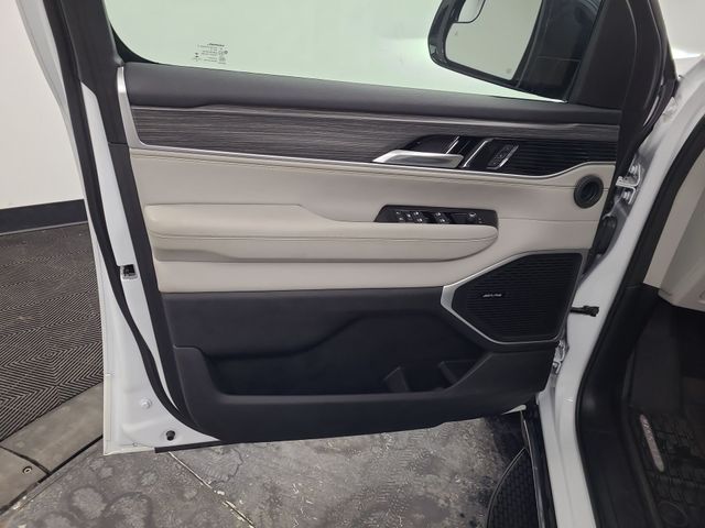 2023 – Jeep – Wagoneer L