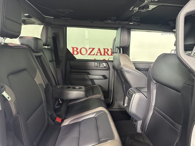 2025 Oxford White Ford Bronco Outer Banks 4X4 SUV