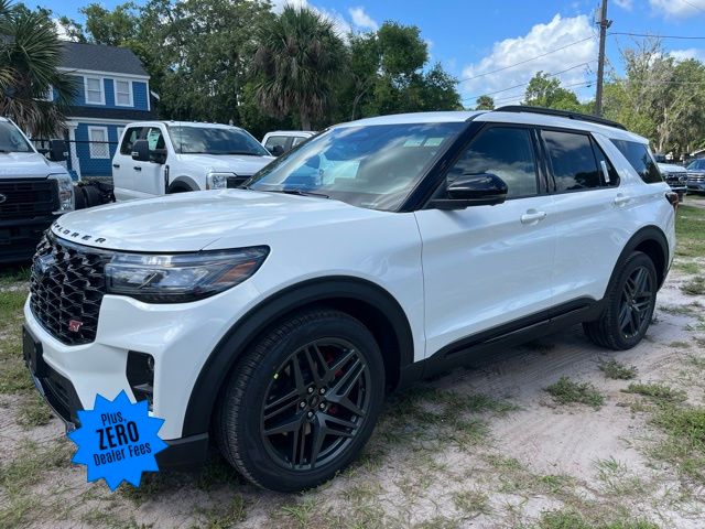 2025 Ford Explorer ST photo