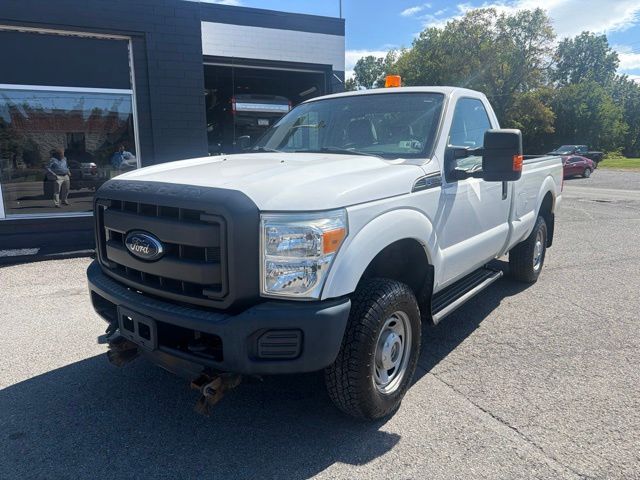 Oxford White 2015 Ford F-250 Super Duty Pickup Truck Four-Wheel Drive 6-Speed Automatic