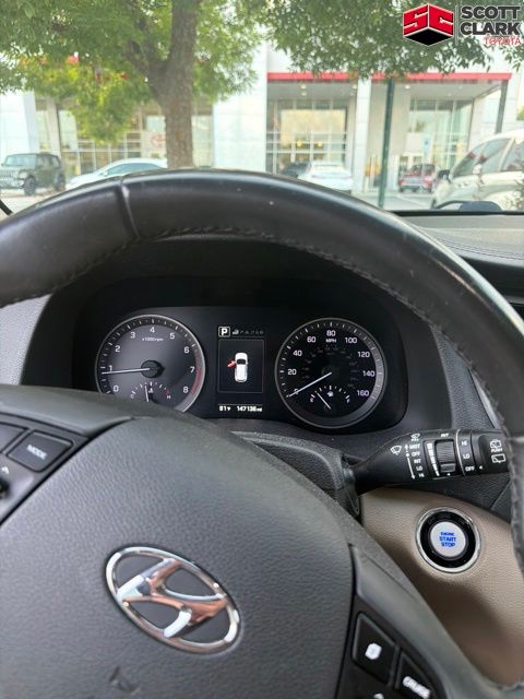 2016 Hyundai Tucson Limited FWD photo