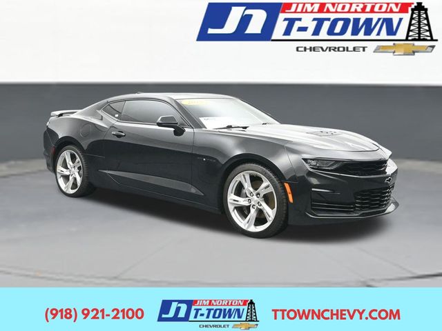 Mosaic Black Metallic 2019 Chevrolet Camaro Coupe Rear-Wheel Drive 6-Speed Manual