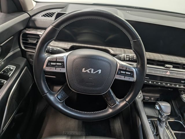 Used 2024 Black Kia EX image 15