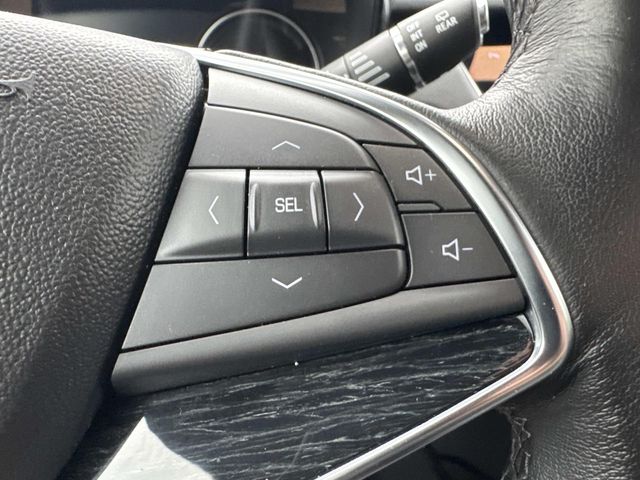 2022 Cadillac XT5 - Image 15