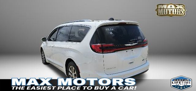 2024 Chrysler Pacifica Hybrid Pinnacle 6