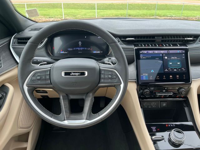 2024 Jeep Grand Cherokee Limited - Image 3