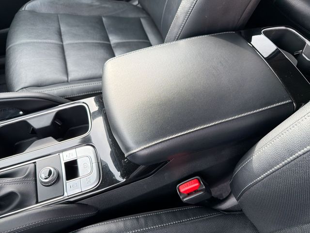 Certified Used 2022 White Kia EX image 25