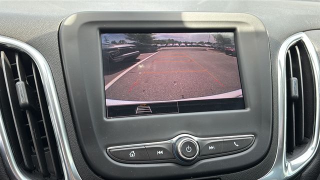 Used 2024 White Chevrolet LT image 26