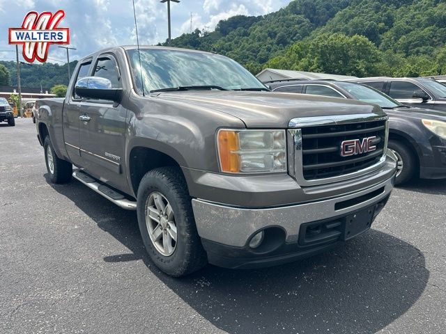 2011 GMC Sierra 1500 SLE Ext. Cab 4WD
