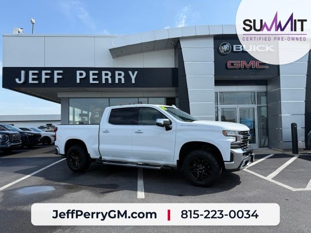 Summit White 2019 Chevrolet Silverado 1500 Pickup Truck Four-Wheel Drive 8-Speed Automatic