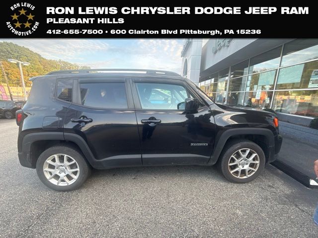 Black Clearcoat 2021 Jeep Renegade SUV / Crossover Four-Wheel Drive 9-Speed Automatic