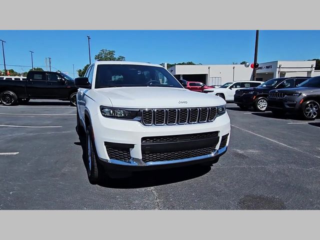 2025 Jeep Grand Cherokee L Laredo X 4x4