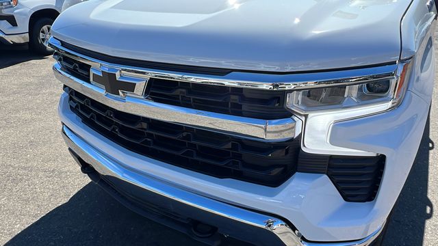 2024 Chevrolet Silverado 1500 LT 9