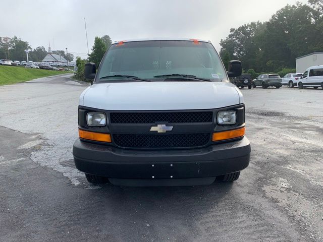 Used 2011 White Chevrolet Work Van image 3