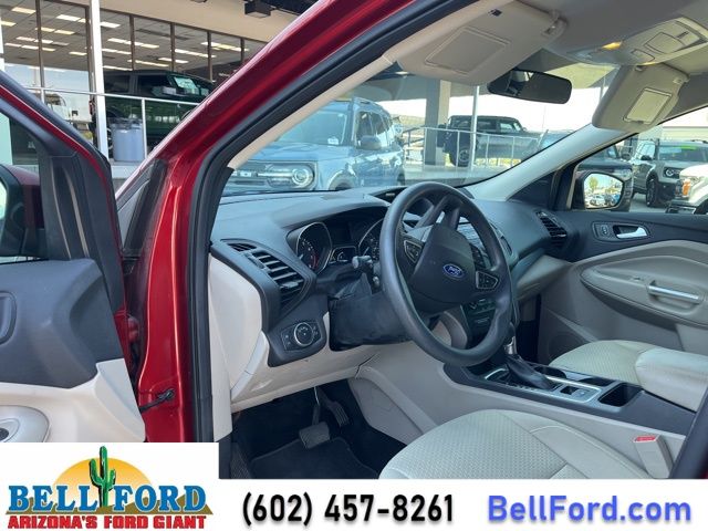 2017 Ford Escape SE 6