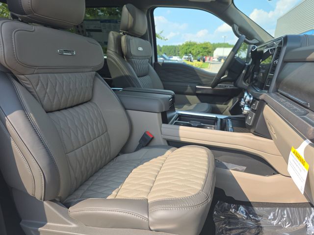 New 2026 Star White Metallic Tri-Coat Ford F-350® Platinum® image 11