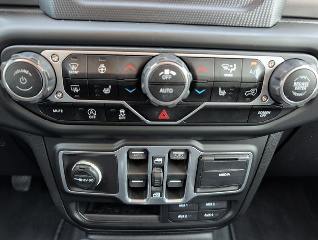 Used 2018 Jeep Wrangler SUV