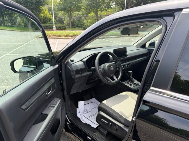 used 2025 Honda CR-V car, priced at $30,999