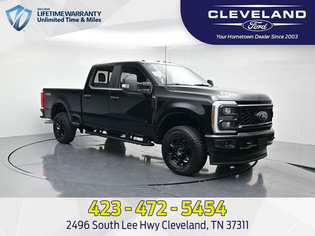2026 Ford F-250 Super Duty XL Crew Cab 4WD