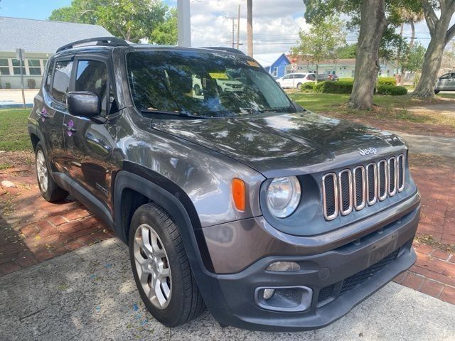 Gray (Granite Crystal Metallic Clearcoat) 2017 Jeep Renegade Latitude SUV / Crossover Front-Wheel Drive 9-Speed Automatic