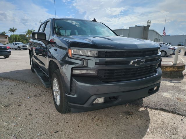 Shadow Gray Metallic 2020 Chevrolet Silverado 1500 Pickup Truck Four-Wheel Drive 8-Speed Automatic