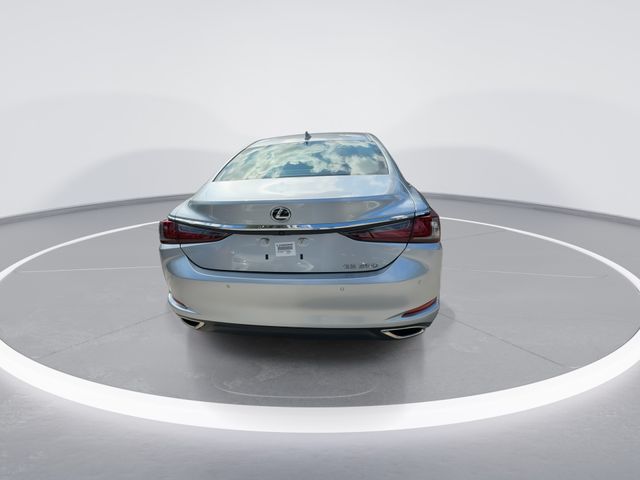 2025 Lexus ES 350 - Photo 7