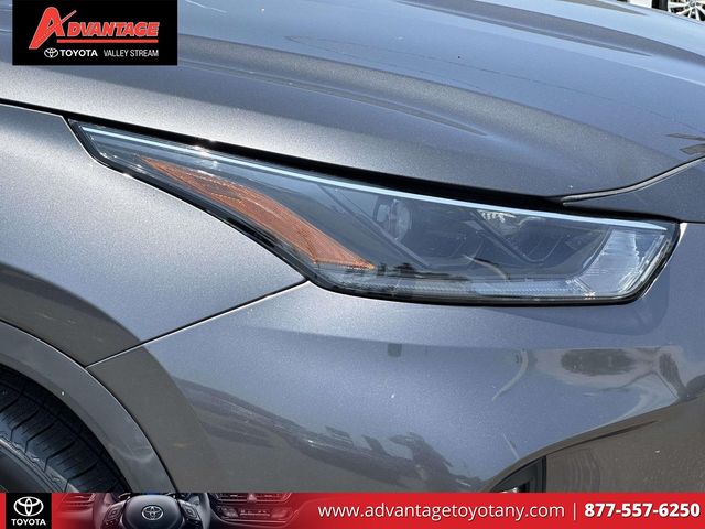 Used 2021 Toyota Highlander SUV