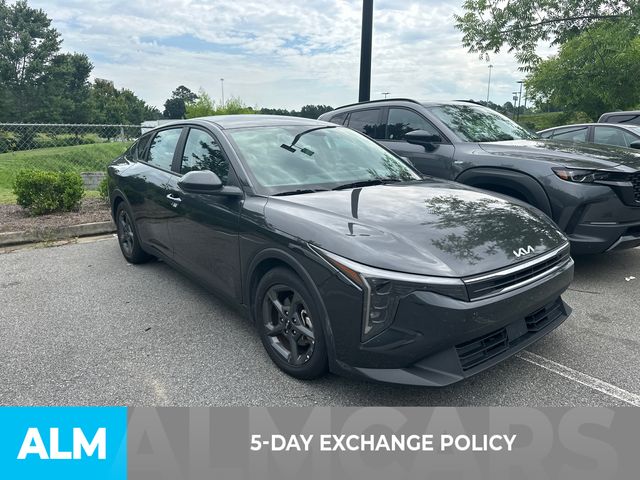 Used 2025 Gray Kia LXS image 3