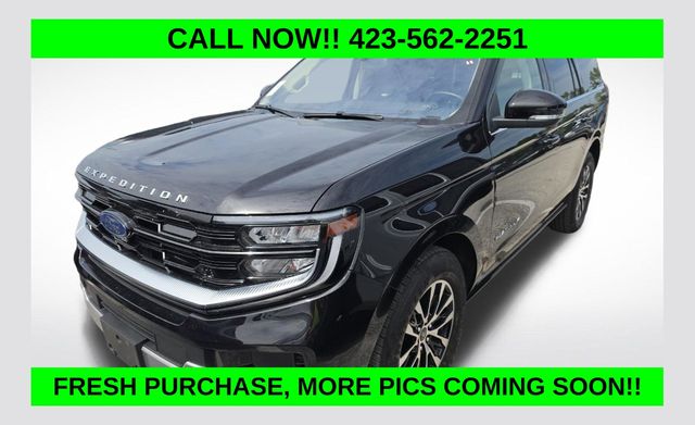 Black Metallic 2025 Ford Expedition SUV / Crossover Four-Wheel Drive Automatic