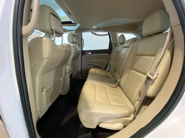 Used 2017 White Jeep Limited image 14