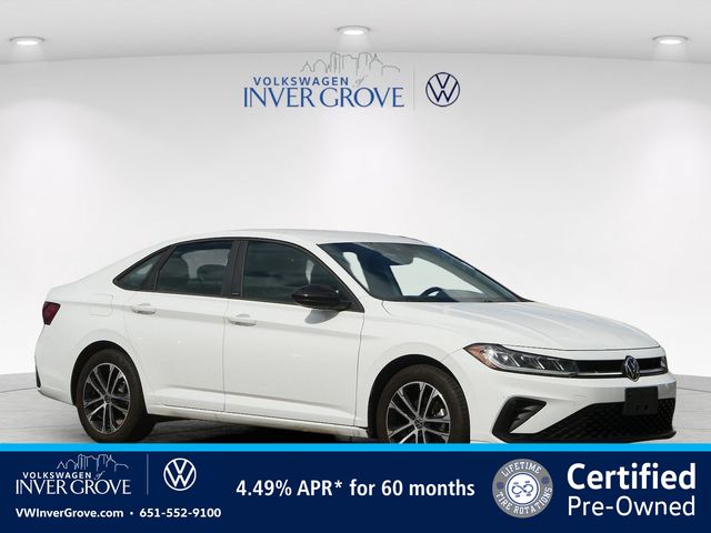 Pure White 2025 Volkswagen Jetta Sedan Front-Wheel Drive 8-Speed Automatic