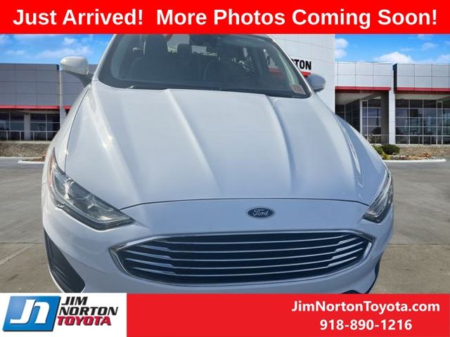 2020 Ford Fusion Hybrid SE 7