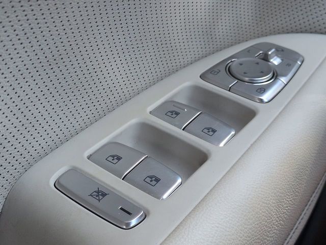 2025 GENESIS G70 Sport Advanced - Photo 26