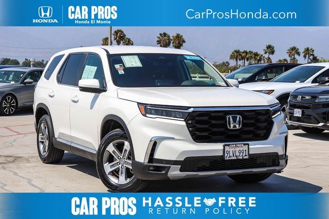 Platinum White Pearl 2023 Honda Pilot SUV / Crossover Front-Wheel Drive Automatic