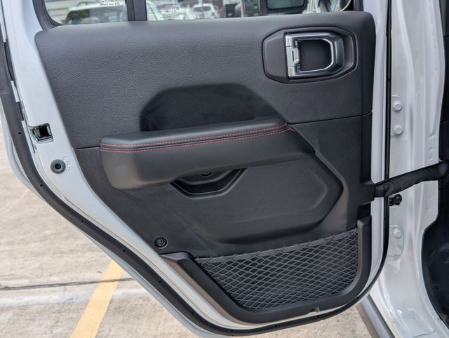 Used 2025 White Jeep Rubicon X image 23