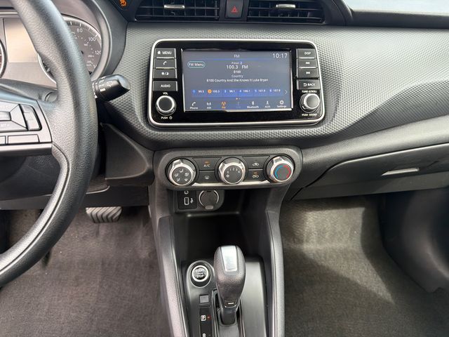 Used 2024 Nissan Kicks SUV