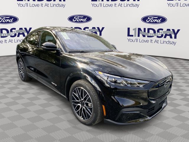 2025 Ford Mustang Mach-E